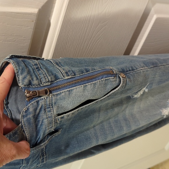 Wallflower Distressed Denim Bib Slim Overalls Medium Wash Size Small - Picture 2 of 10